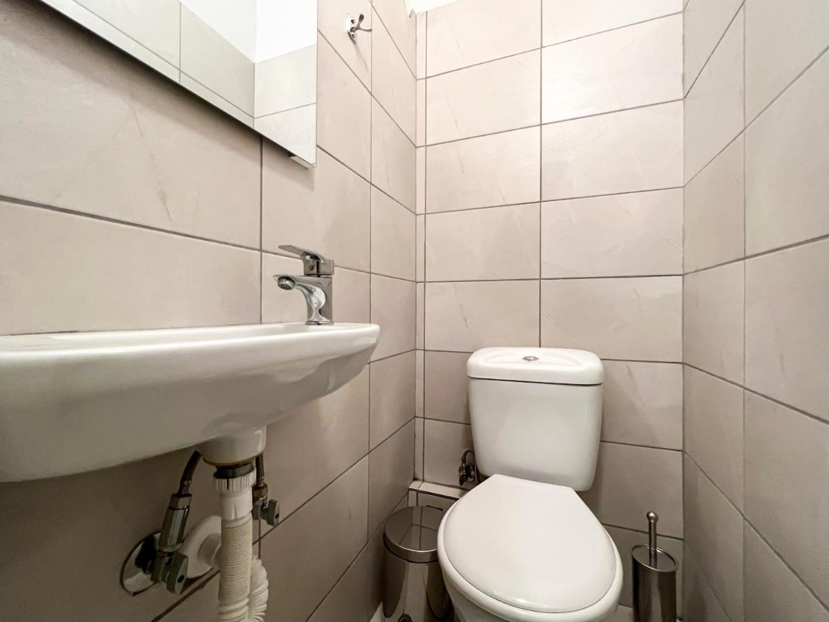 Chiou Spacious 90Sqm Apt In Ateny Zewnętrze zdjęcie