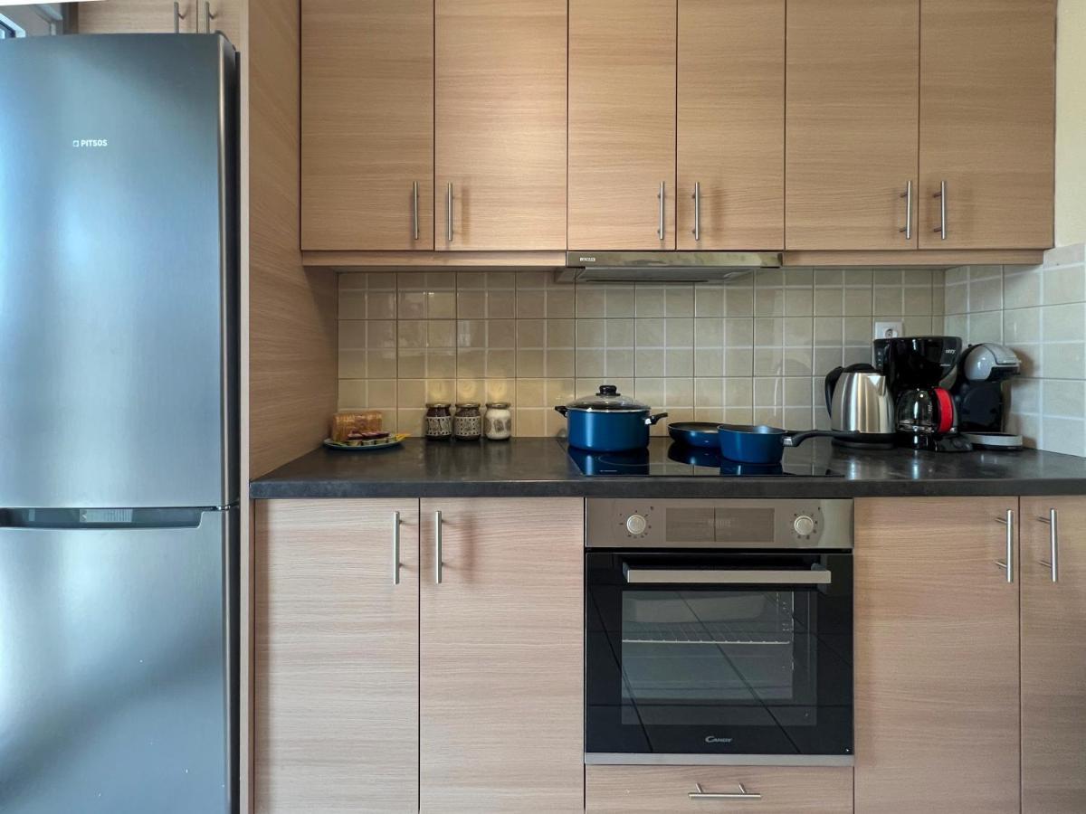 Chiou Spacious 90Sqm Apt In Ateny Zewnętrze zdjęcie